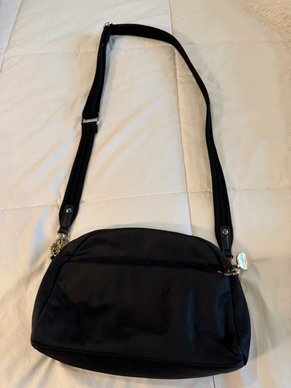 Black Crossbody Bag for Women - Classic Everyday Carry